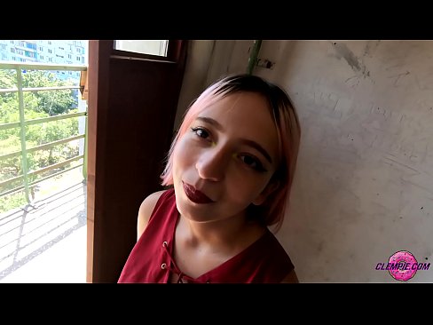 ❤️ Student Sensual xucla un desconegut a l'Outback - Cum a la cara ☑ Vídeo sexual al porno ca.com-porn-hat.ru ❤